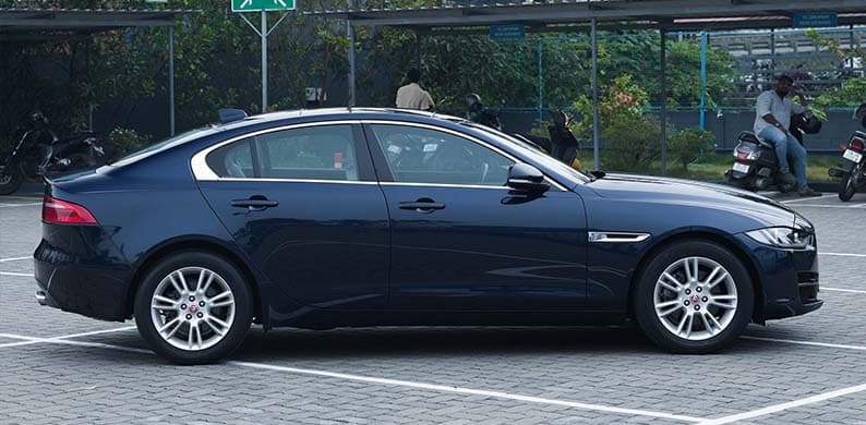 Jaguar XE Prestige